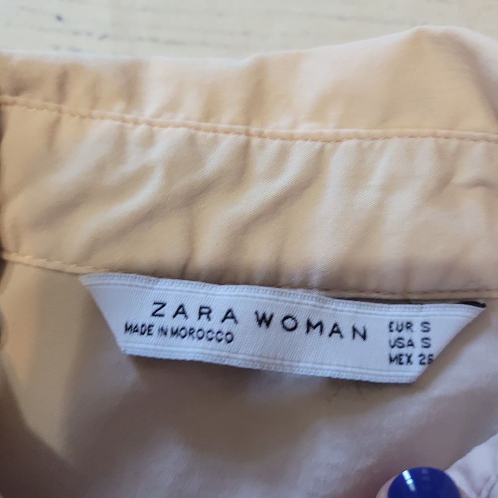 Zara Woman Women S Blouse Tan Pintuck Puff Sleeve V-Neck Side Zip Tailored Top - Picture 3 of 7